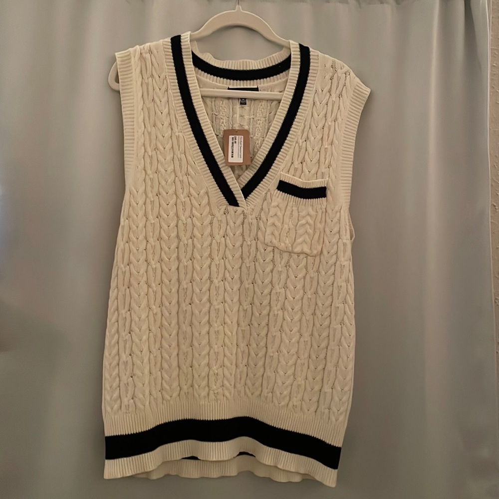 NWT Sweater Vest